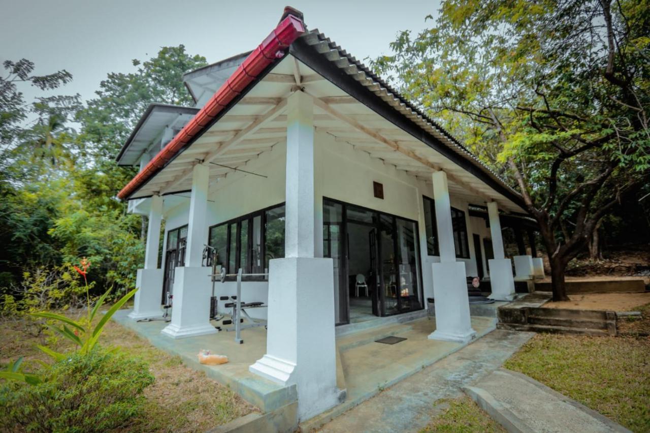 Hotel Sigiriya Kele Екстериор снимка