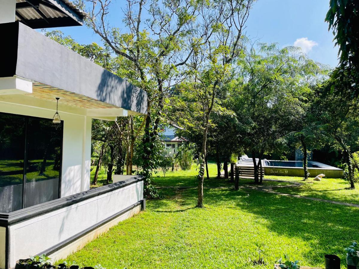 Hotel Sigiriya Kele Екстериор снимка