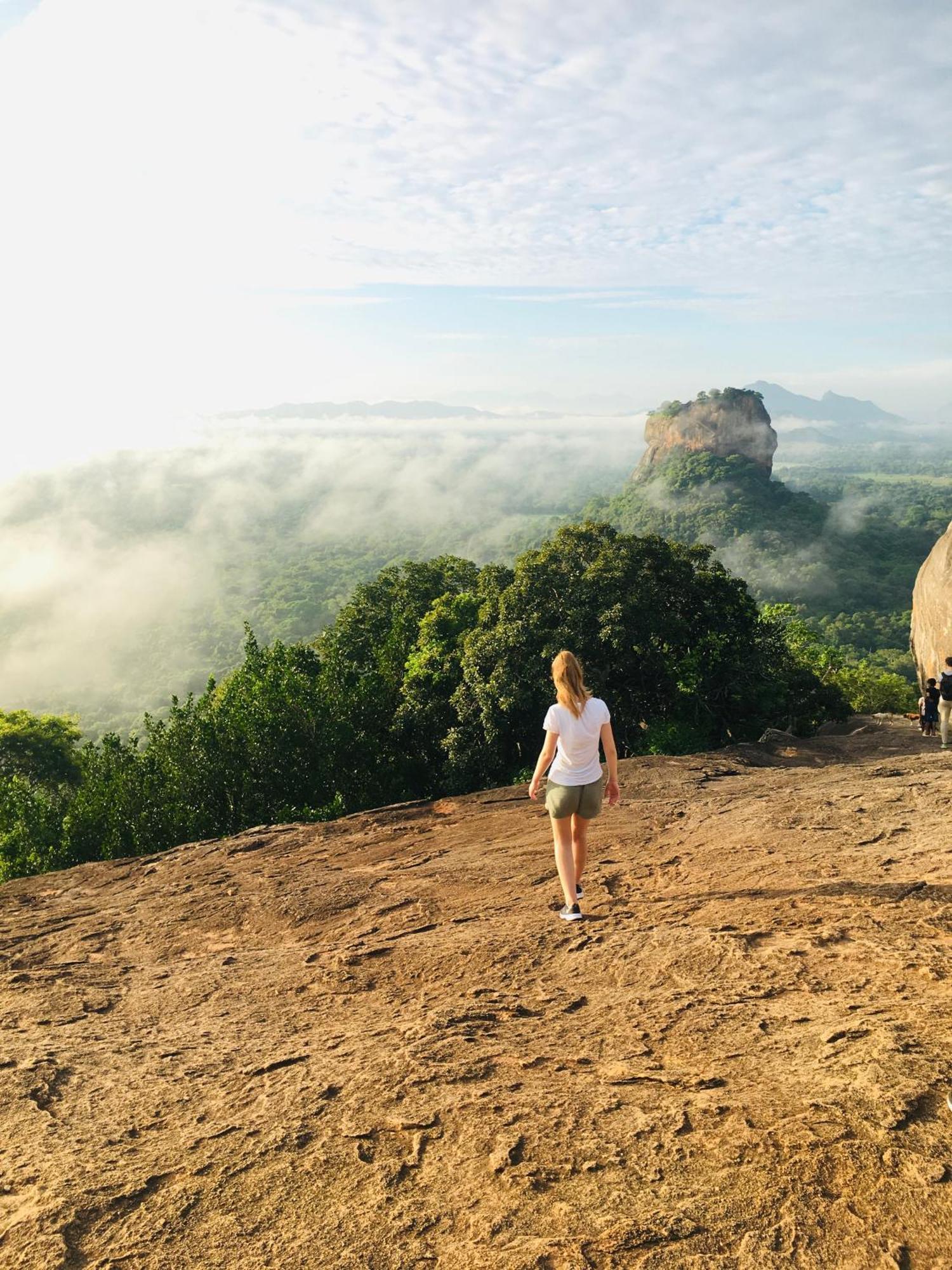 Hotel Sigiriya Kele Екстериор снимка