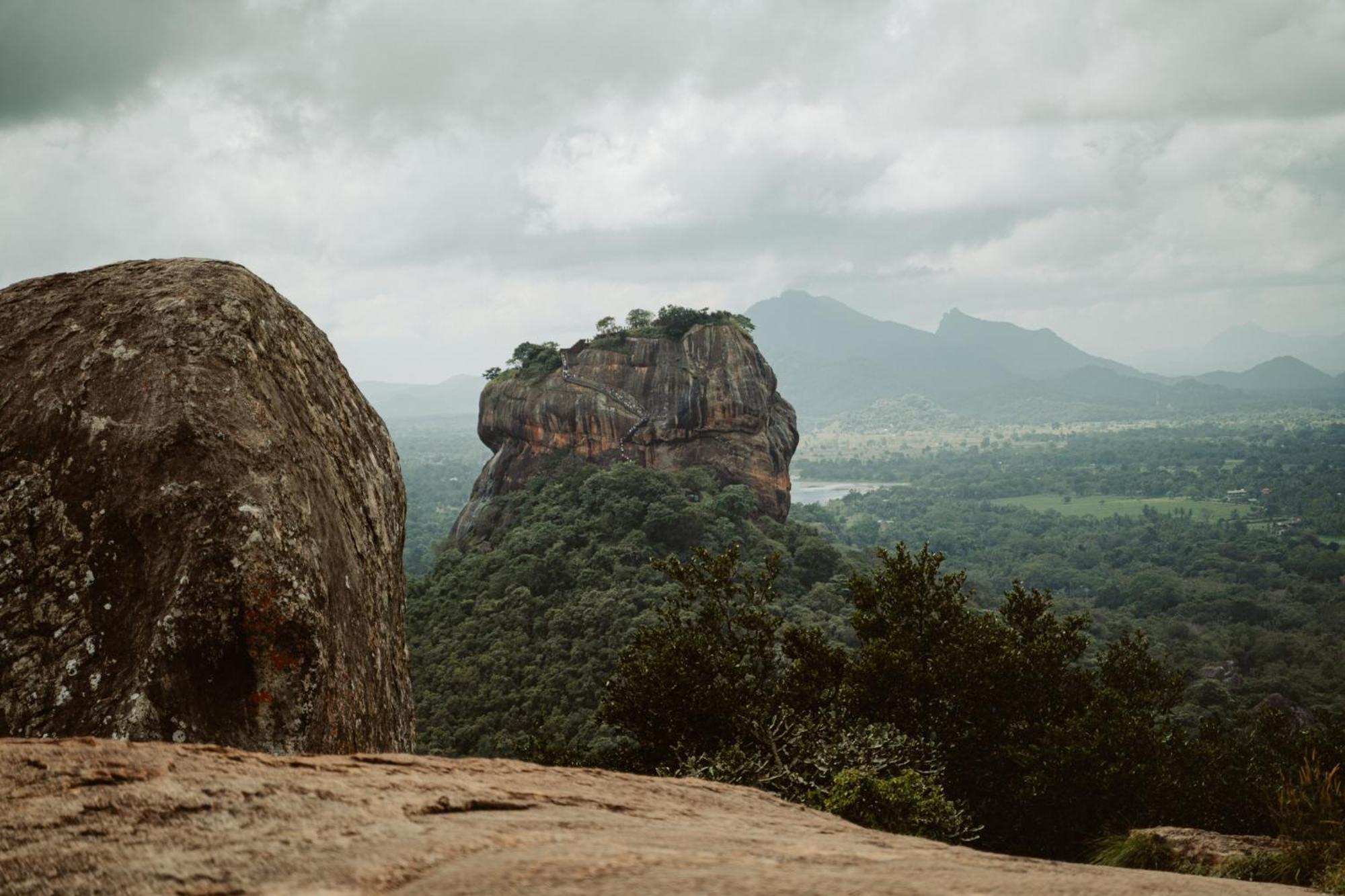 Hotel Sigiriya Kele Екстериор снимка